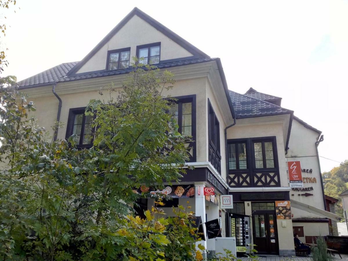 Urban Center Hotel Oravsky Podzamok Exterior foto